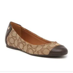 Coach Flats "EUC"